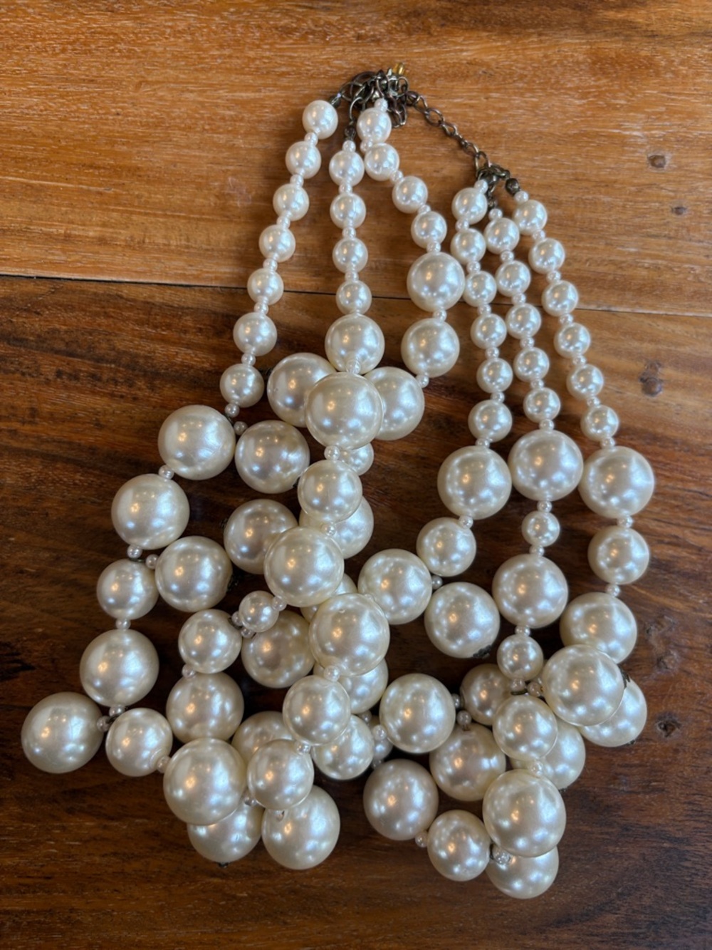 Erica Lyons Vintage Crystalline Pearl Cluster Statement Necklace - Picture 6 of 7